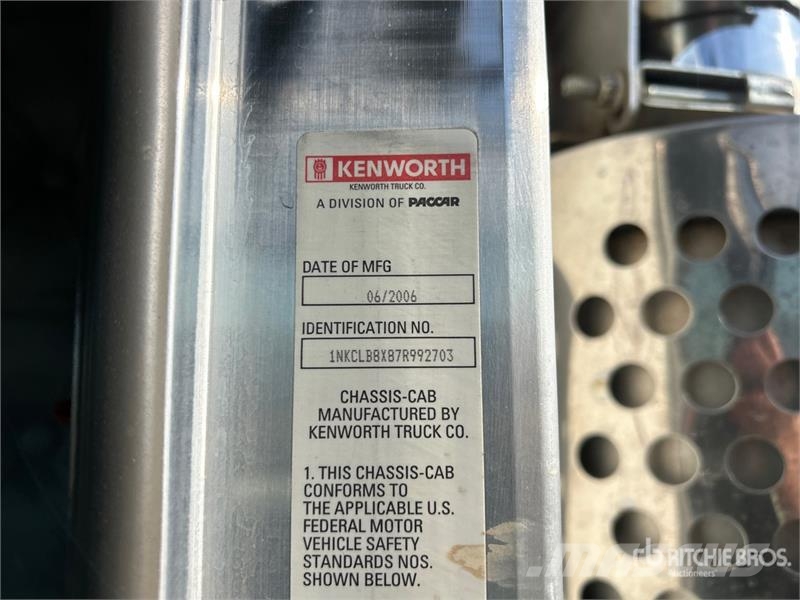 Kenworth C500B Pritschenwagen/Pritschenwagen mit Seitenklappe