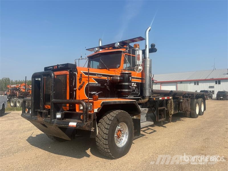 Kenworth C520 6x4 318 in WB Bed Truck Flatbed / Dropside trucks