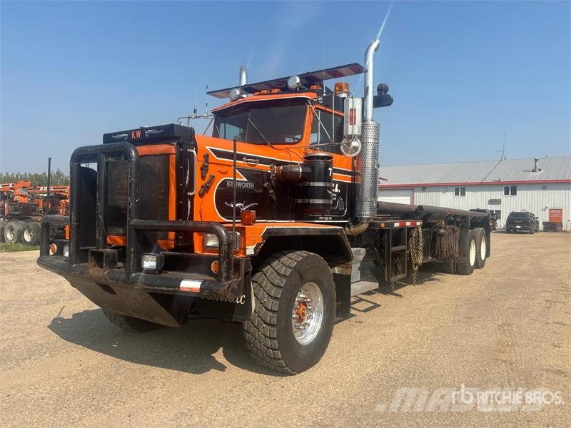 Kenworth C520 6x4 318 in WB Bed Truck Flatbed / Dropside trucks