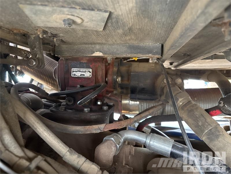 Kenworth C520 6x6 Water Truck صهاريج مياه