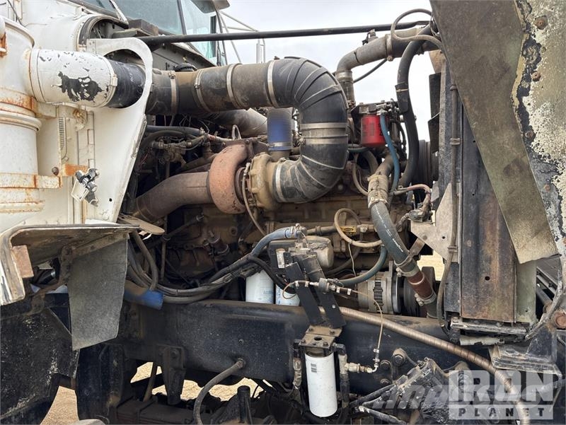 Kenworth C520 6x6 Water Truck صهاريج مياه