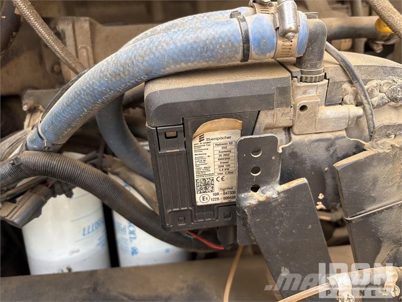 Kenworth C520 6x6 Water Truck صهاريج مياه