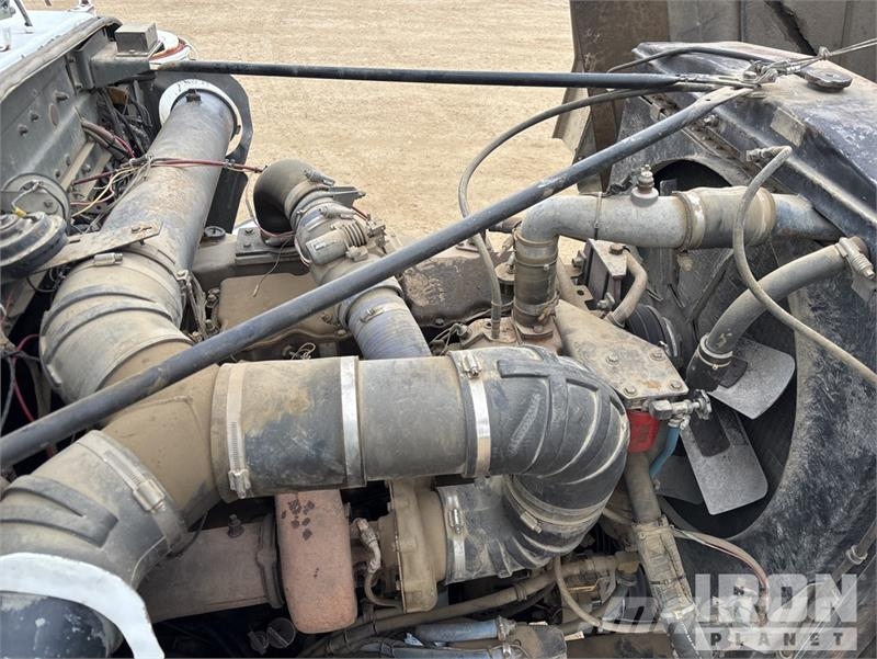 Kenworth C520 6x6 Water Truck صهاريج مياه