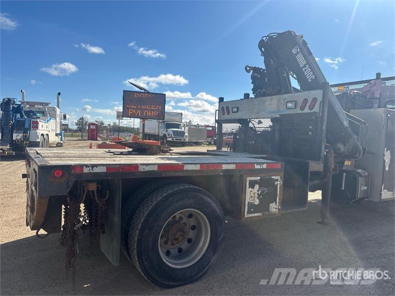 Kenworth Hiab 200 C-5 Knuckle Boom on Kenworth T370 4x2 Bo Tovornjaki z žerjavom