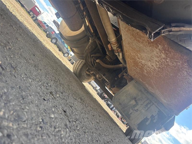 Kenworth Hiab 200 C-5 Knuckle Boom on Kenworth T370 4x2 Bo Tovornjaki z žerjavom
