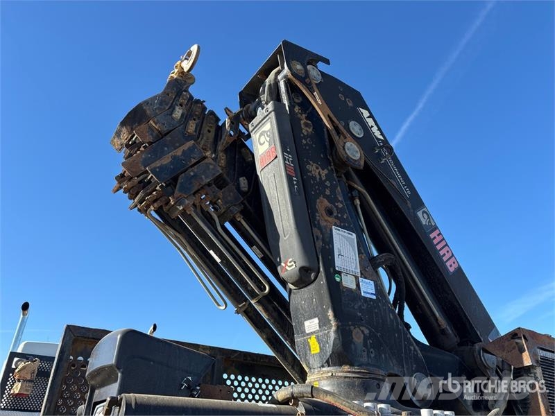 Kenworth Hiab 211 E P-5 HiDuo 6900 kg Knuckle Boom on Kenw Autogru