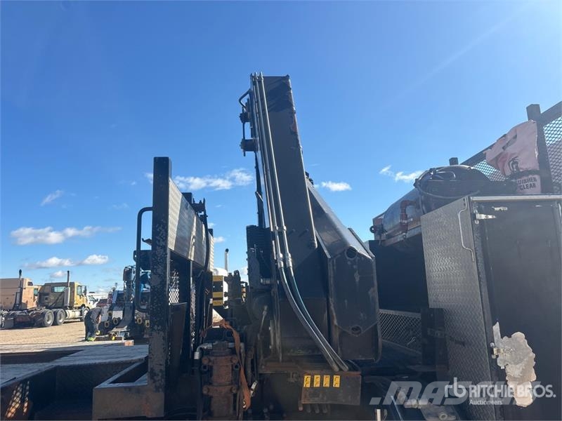 Kenworth Hiab HIAB 200 C-5 Knuckle Boom on  Kenworth T370 4 Tovornjaki z žerjavom