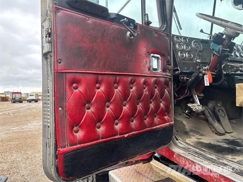 Kenworth LW900 6x4 Bed Truck Plošinové nákladné automobily/nákladné automobily so sklápacími bočnicami