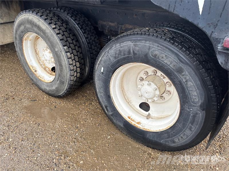 Kenworth LW900 6x4 Bed Truck Plošinové nákladné automobily/nákladné automobily so sklápacími bočnicami