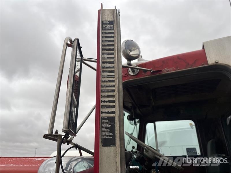 Kenworth LW900 6x4 Bed Truck Camion con sponde ribaltabili
