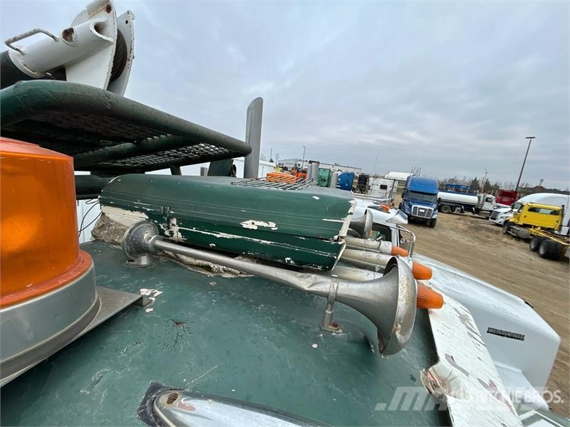 Kenworth LW924 6x4 Bed Truck Kamioni sa otvorenim sandukom