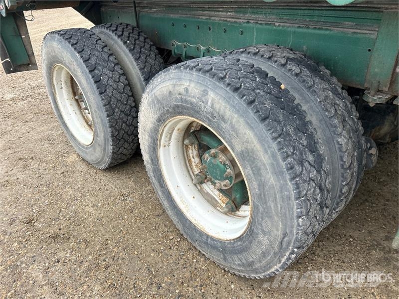 Kenworth LW924 6x4 Bed Truck Kamioni sa otvorenim sandukom