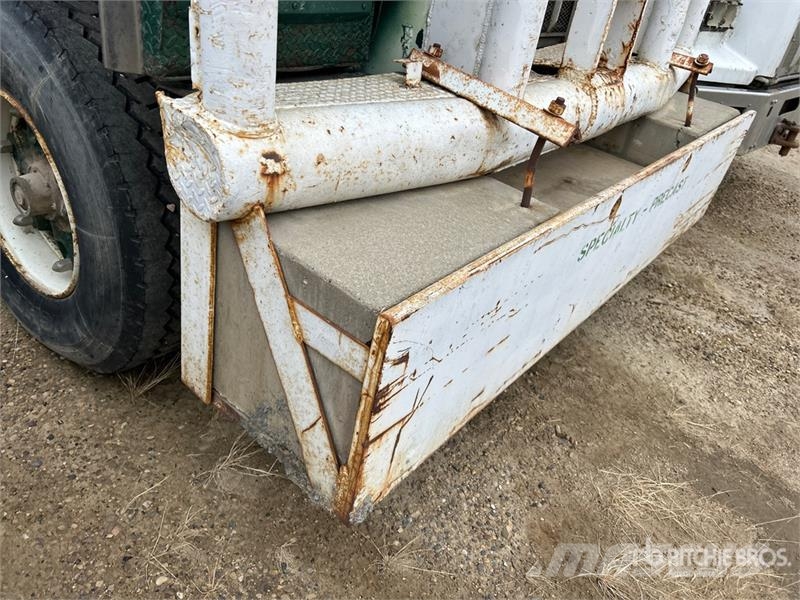 Kenworth LW924 6x4 Bed Truck Kamioni sa otvorenim sandukom