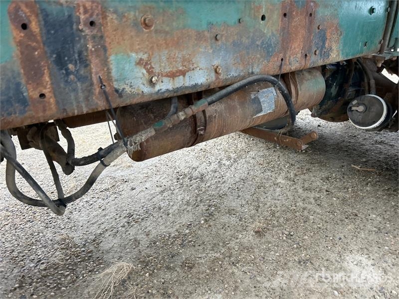 Kenworth LW924 6x4 Bed Truck Kamioni sa otvorenim sandukom
