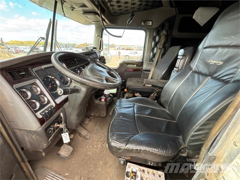Kenworth on Kenworth T-800 8x6 Sleeper Combination Wash/ V Kombi vozila/ vakum kamioni