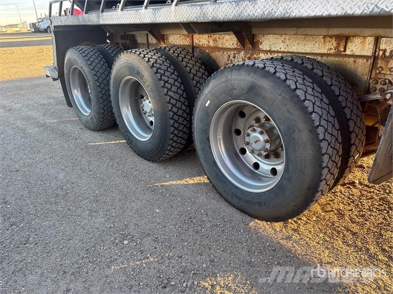 Kenworth on Kenworth T800 8x6 Combination Wash/ Vacuum Tan Saug- und Druckwagen