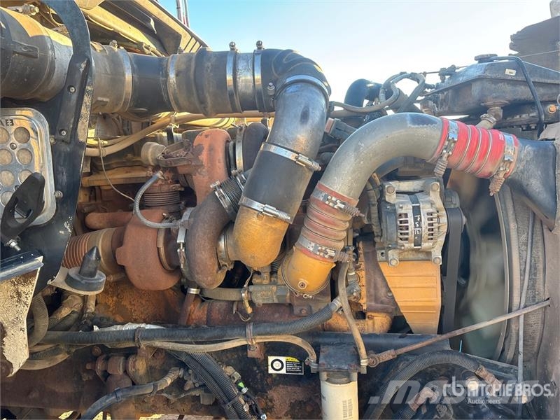 Kenworth on Kenworth T800 8x6 Combination Wash/ Vacuum Tan Saug- und Druckwagen