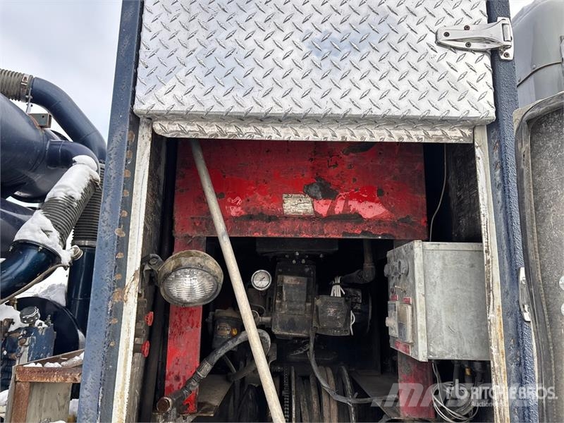 Kenworth on Kenworth T300 6x4 Vacuum Excavator Truck Kombiji / vakuumski kamioni