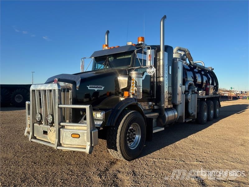 Kenworth on Kenworth T800 8x6 Combination Wash/ Vacuum Tan Saug- und Druckwagen