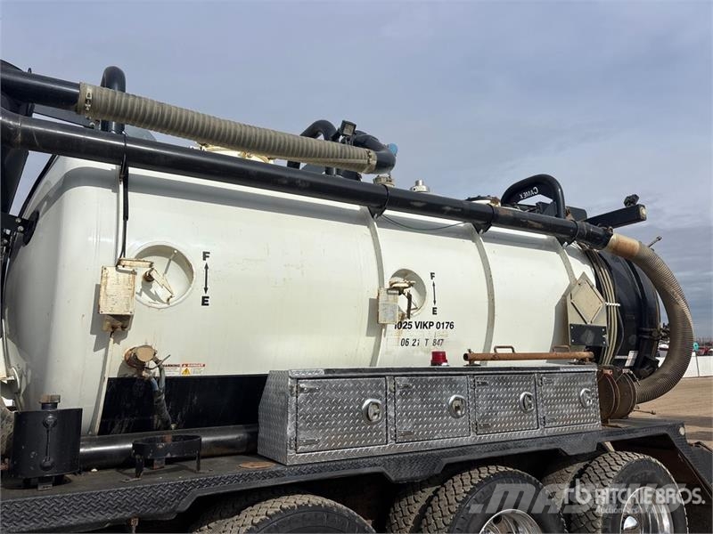 Kenworth on  Kenworth T-800 8x6 Sleeper Combination Wash/ V Paine-/imuautot
