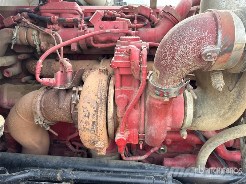 Kenworth on  Kenworth T-800 8x6 Sleeper Combination Wash/ V Paine-/imuautot