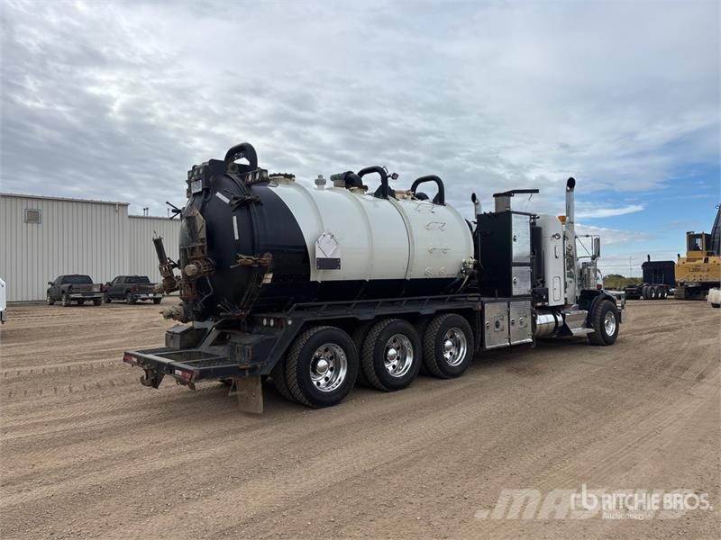 Kenworth on  Kenworth T-800 8x6 Sleeper Combination Wash/ V Paine-/imuautot
