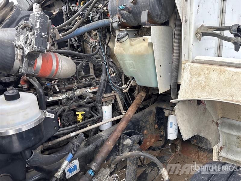 Kenworth on Kenworth T300 6x4 Vacuum Excavator Truck Kombiji / vakuumski kamioni