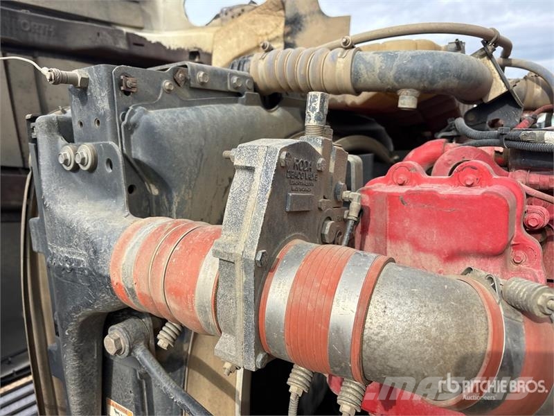 Kenworth on  Kenworth T-800 8x6 Sleeper Combination Wash/ V Paine-/imuautot