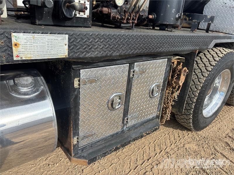 Kenworth on  Kenworth T-800 8x6 Sleeper Combination Wash/ V Paine-/imuautot