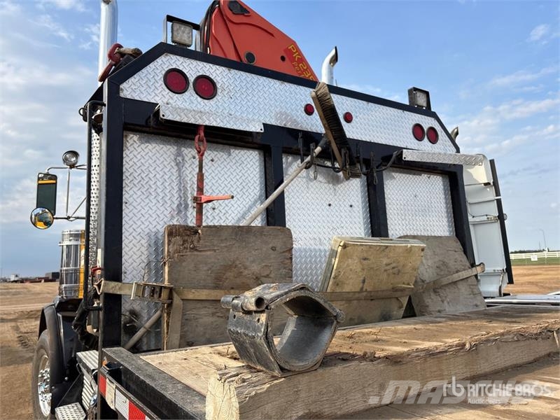 Kenworth Palfinger PK 23500 Knuckle Boom on Kenworth T800 Crane trucks