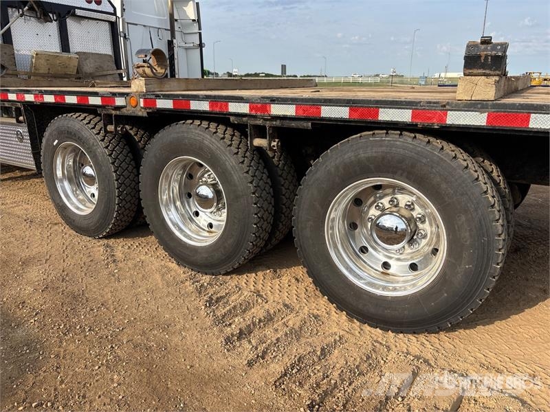 Kenworth Palfinger PK 23500 Knuckle Boom on Kenworth T800 Crane trucks