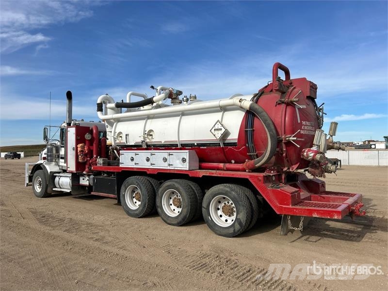 Kenworth Proxy Weld on Kenworth T800B 8x6 Combination Wash Комбі/Вакуумні вантажівки