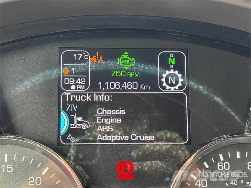 Kenworth T-680 6x4 T/A Day Cab Truck Tractor Vlačilci