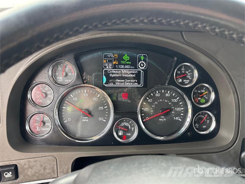 Kenworth T-680 6x4 T/A Day Cab Truck Tractor Vlačilci