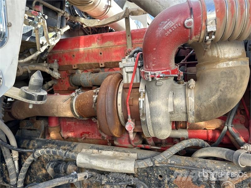 Kenworth T-800 8x6 Vacuum Tanker Truck Combi / vacuum trucks