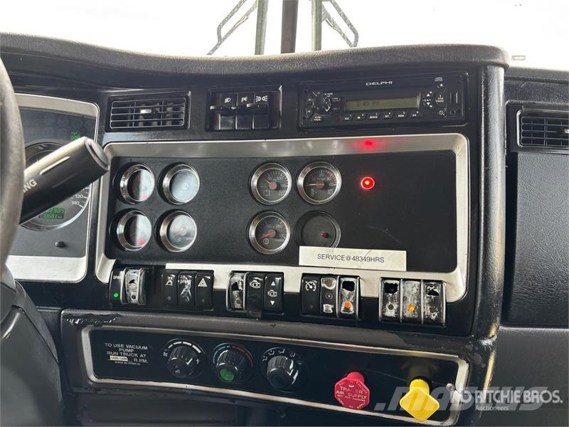 Kenworth T-800 Vacuum Tanker Truck Camiões Aspiradores Combi