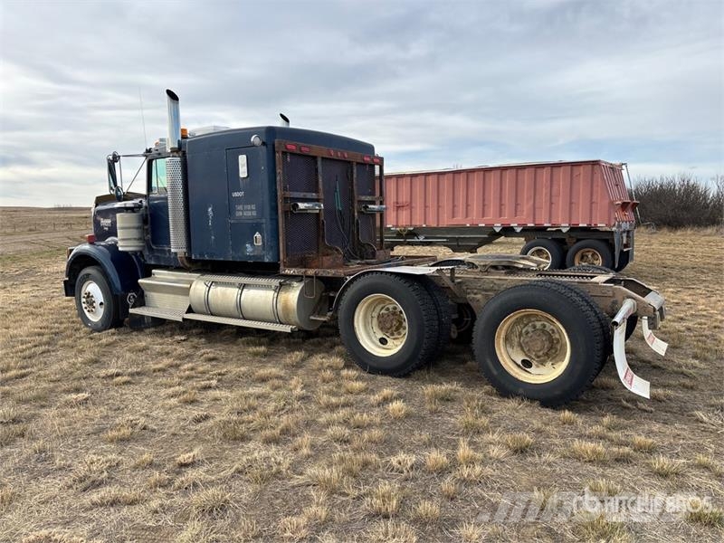 Kenworth T/A Sleeper Truck Tractor Naudoti vilkikai