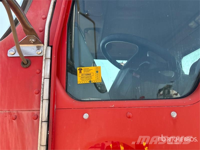Kenworth T370 كابينة والداخلية