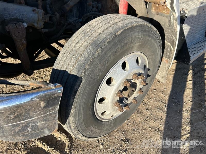 Kenworth T370 Kamioni sa otvorenim sandukom