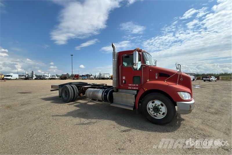 Kenworth T370 كابينة والداخلية