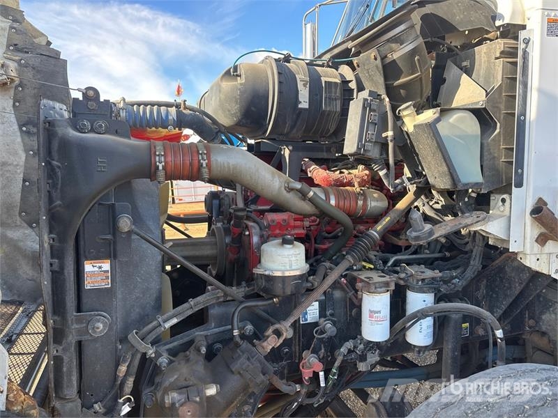 Kenworth T440 6x4 Van Truck Bakwagens met gesloten opbouw