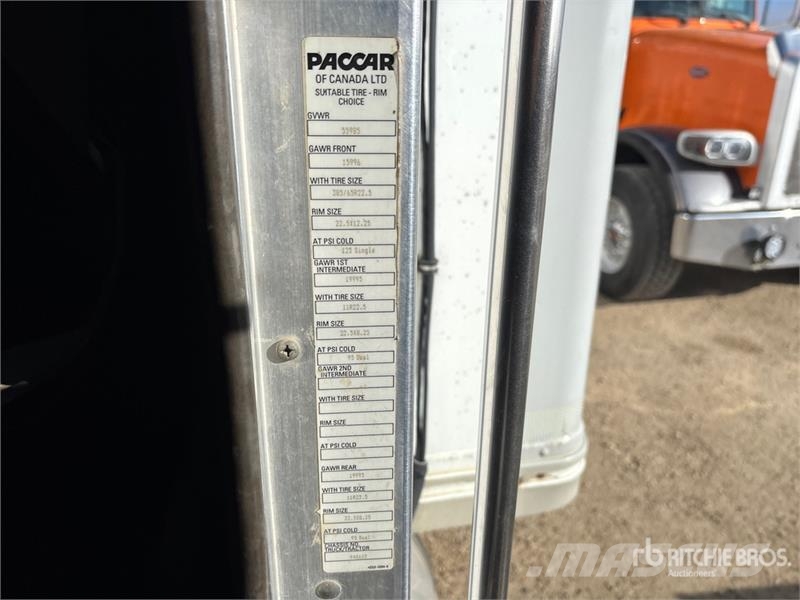 Kenworth T440 6x4 Van Truck Samochody ciężarowe ze skrzynią zamkniętą