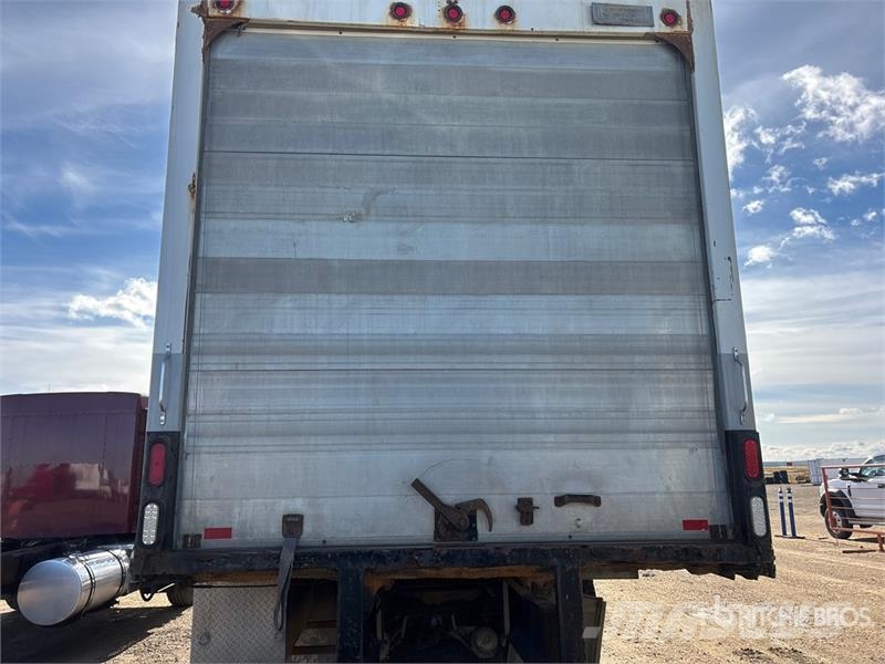 Kenworth T440 6x4 Van Truck Bakwagens met gesloten opbouw