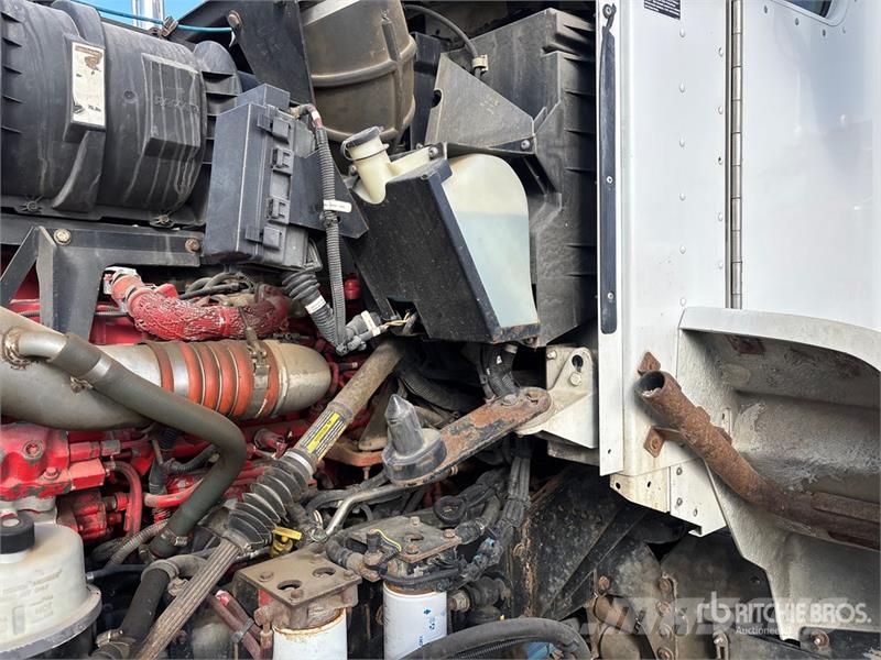 Kenworth T440 6x4 Van Truck Samochody ciężarowe ze skrzynią zamkniętą