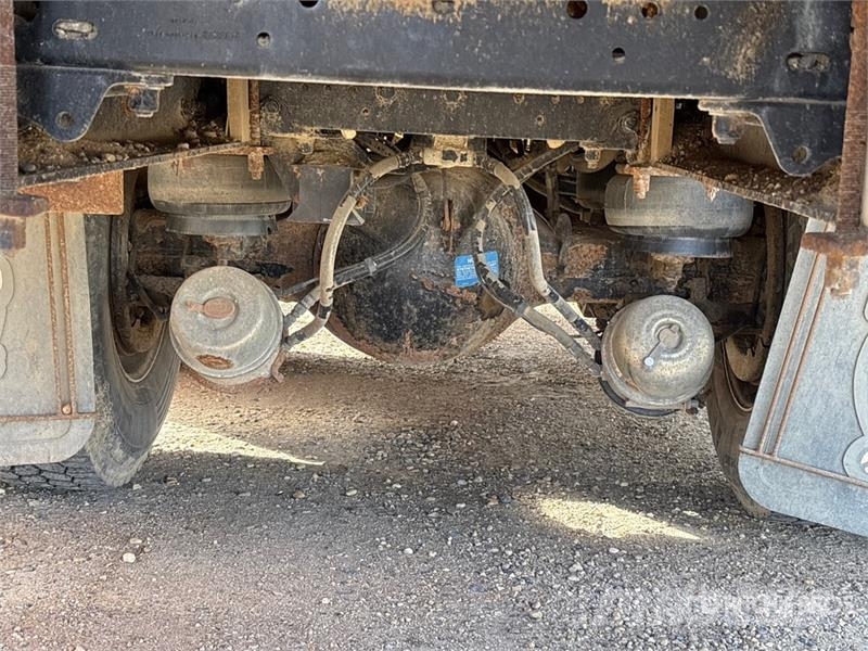 Kenworth T440 6x4 Van Truck Samochody ciężarowe ze skrzynią zamkniętą