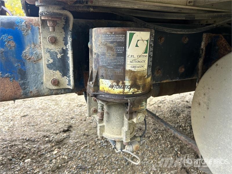 Kenworth T600 曳引機組件