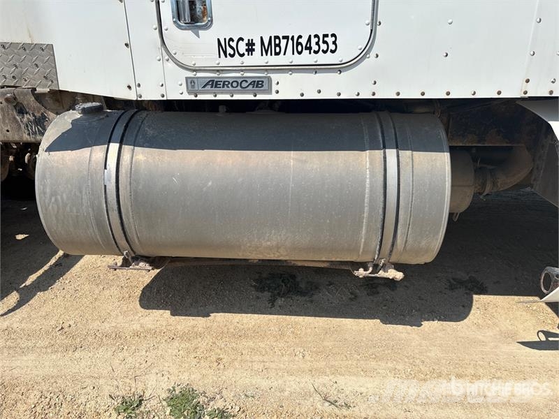 Kenworth T600 Tractor Units