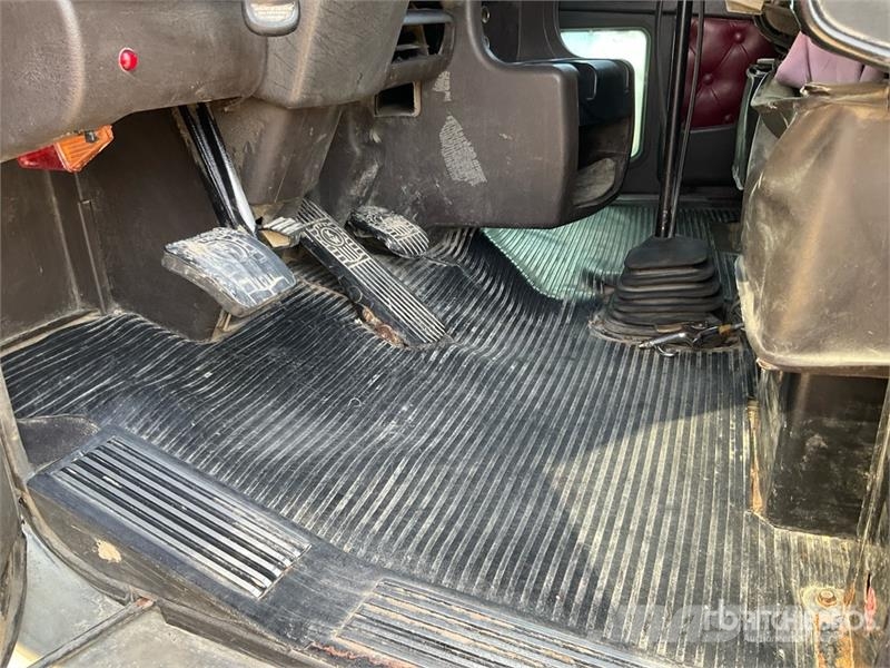 Kenworth T600 Tractor Units