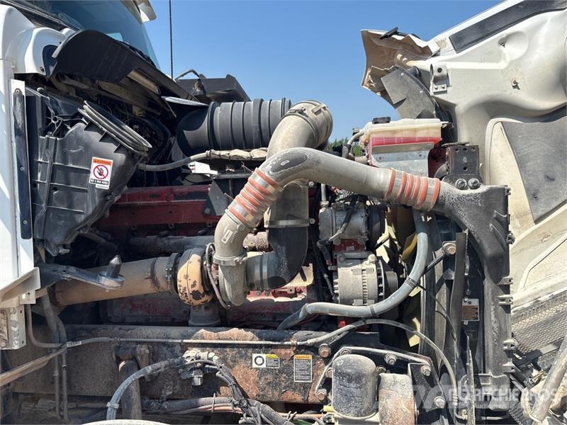 Kenworth T600 Tractor Units