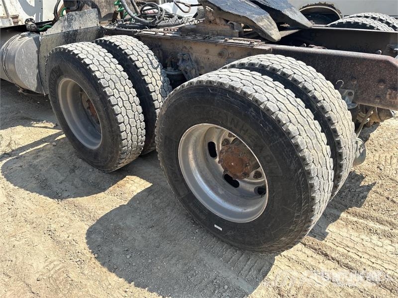 Kenworth T600 Tractor Units